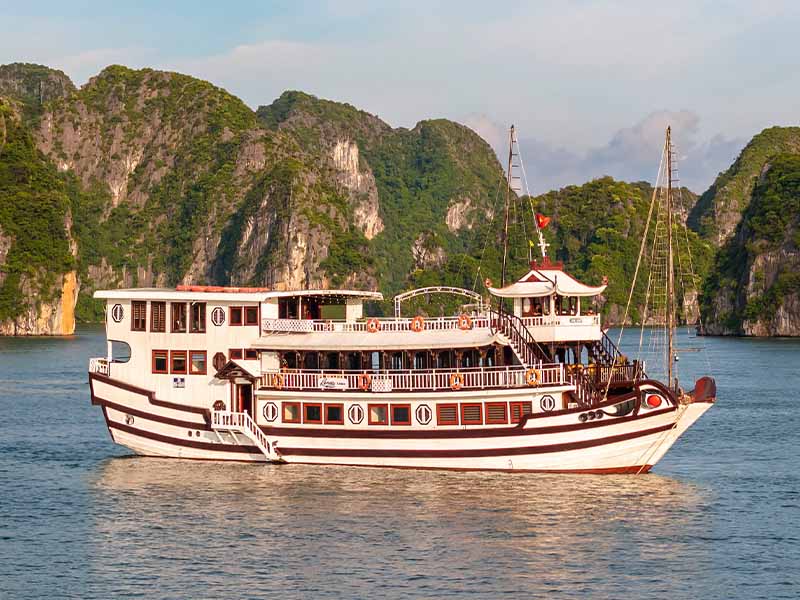 Renea Cruise - 14 Cabins - Bai Tu Long Bay - 3 Days 2 Nights