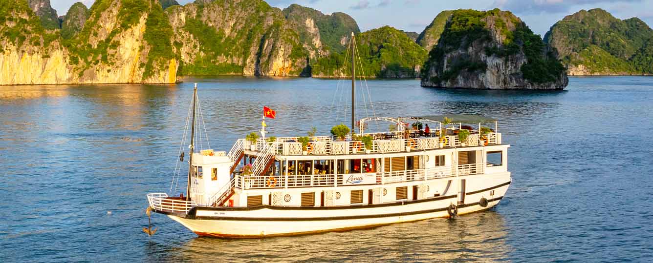 Renea Cruise - 12 Cabins - Bai Tu Long Bay - 3 Days 2 Nights