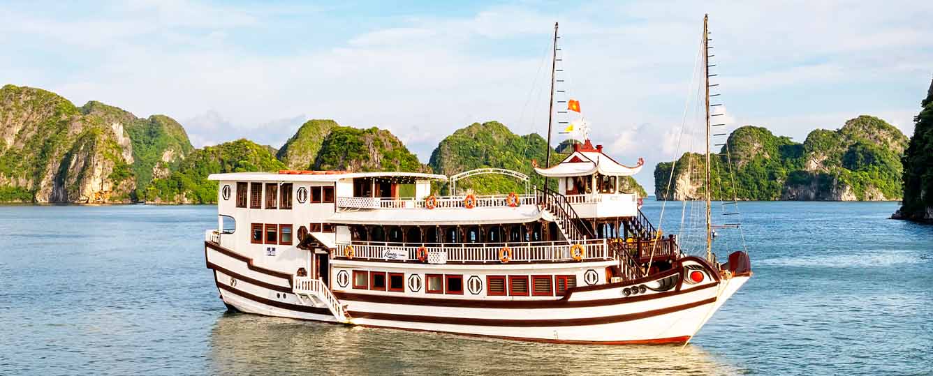 Renea Cruise - 14 Cabins - Bai Tu Long Bay - 3 Days 2 Nights